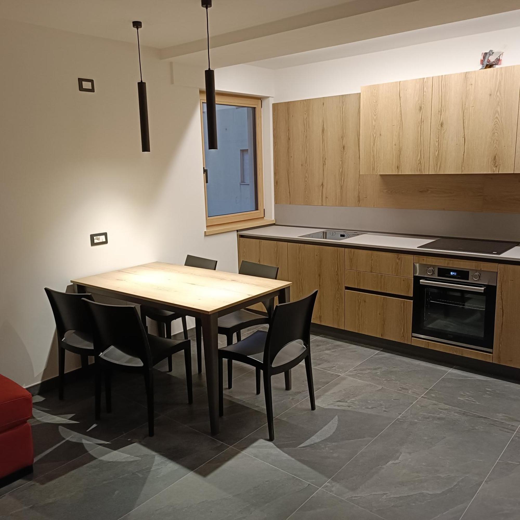 Appartement Casa Anita à Mezzana  Extérieur photo